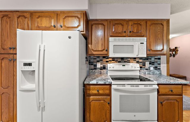 7358 Innsdale Avenue S, Cottage Grove, MN 55016