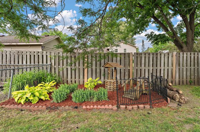 7358 Innsdale Avenue S, Cottage Grove, MN 55016