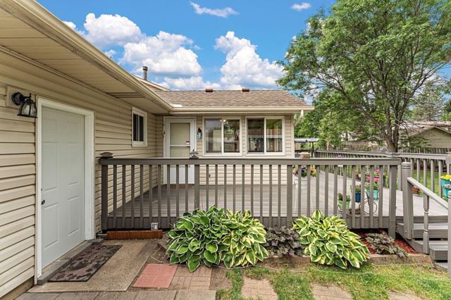 7358 Innsdale Avenue S, Cottage Grove, MN 55016