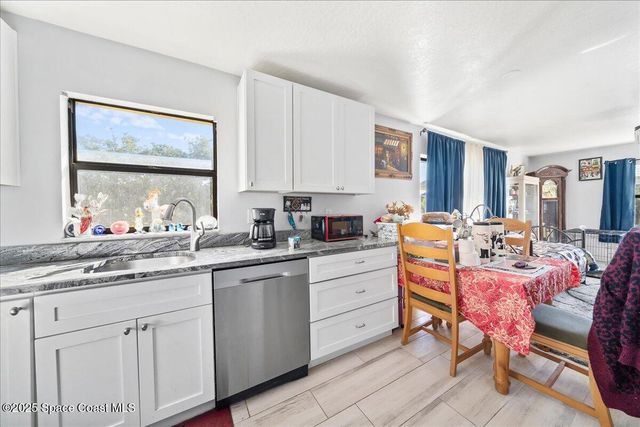 584 N Wickham Road 82, Melbourne, FL 32935