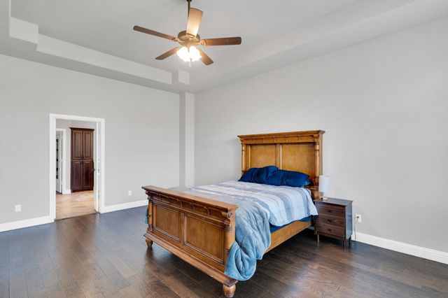 421 Summer Grove Drive, Midlothian, TX 76065