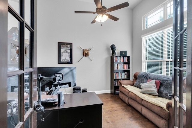 421 Summer Grove Drive, Midlothian, TX 76065