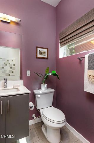 2222 Strata Lane, Los Angeles, CA 90041