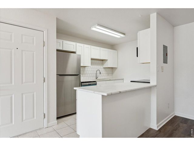 13095 W Cedar Dr 302, Lakewood, CO 80228