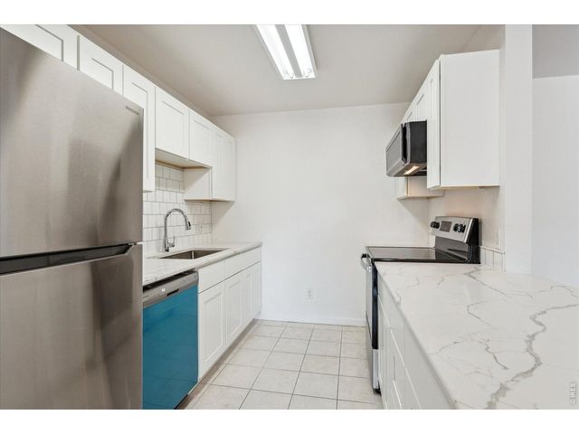 13095 W Cedar Dr 302, Lakewood, CO 80228