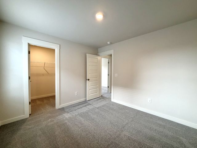 1333 Gentry Dr, Clarksville, TN 37043