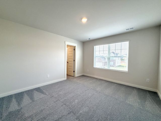 1333 Gentry Dr, Clarksville, TN 37043