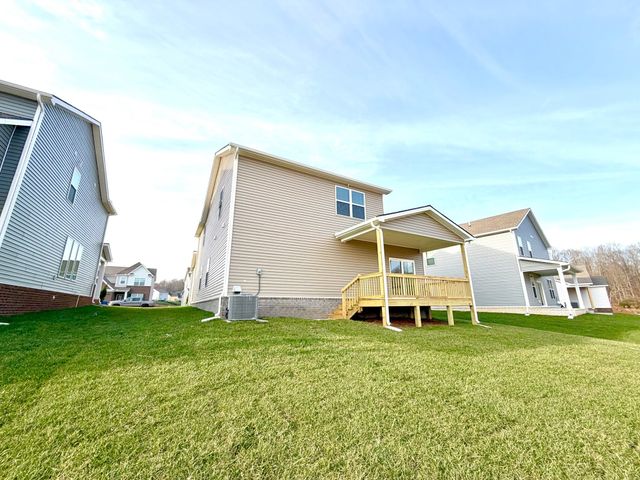 1333 Gentry Dr, Clarksville, TN 37043