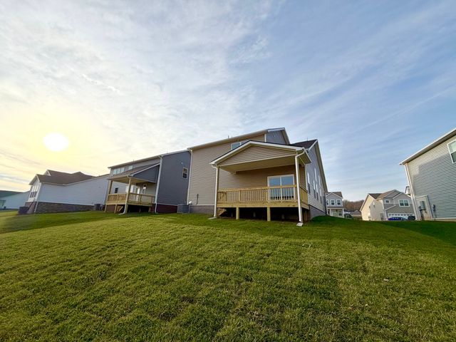 1333 Gentry Dr, Clarksville, TN 37043