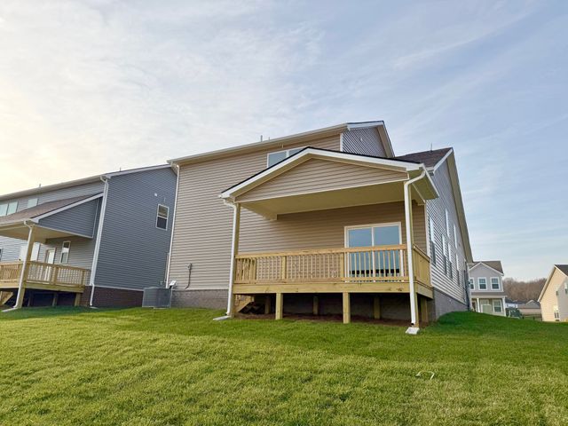 1333 Gentry Dr, Clarksville, TN 37043