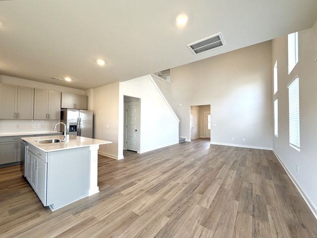 1333 Gentry Dr, Clarksville, TN 37043