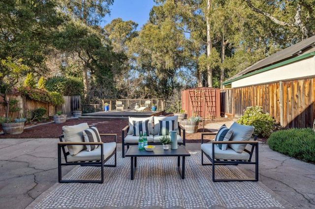 976 Collier Dr, San Leandro, CA 94577