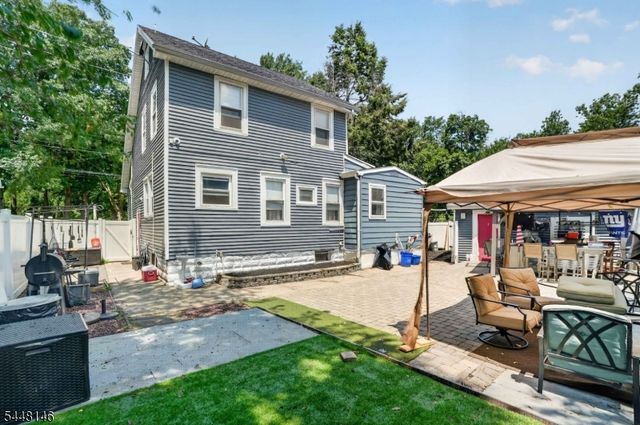 59 Glenwood Ave 1, Bloomfield Twp., NJ 07003