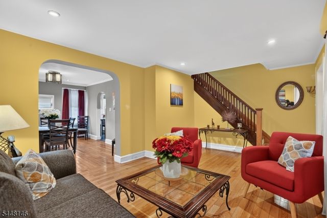 59 Glenwood Ave 1, Bloomfield Twp., NJ 07003