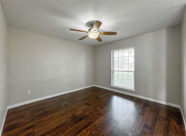 5208 Carmona Lane, Pearland, TX 77584