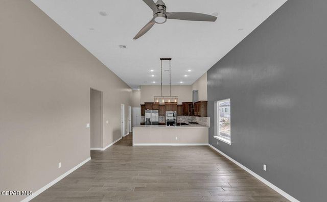 3873 Bubble Place, El Paso, TX 79938