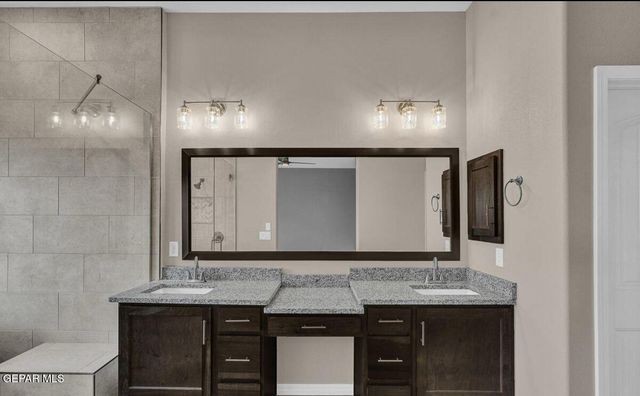 3873 Bubble Place, El Paso, TX 79938