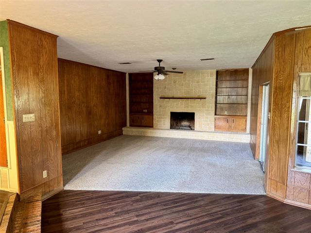 4611 Fm 1387, Midlothian, TX 76065