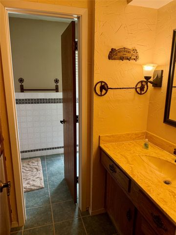 4611 Fm 1387, Midlothian, TX 76065