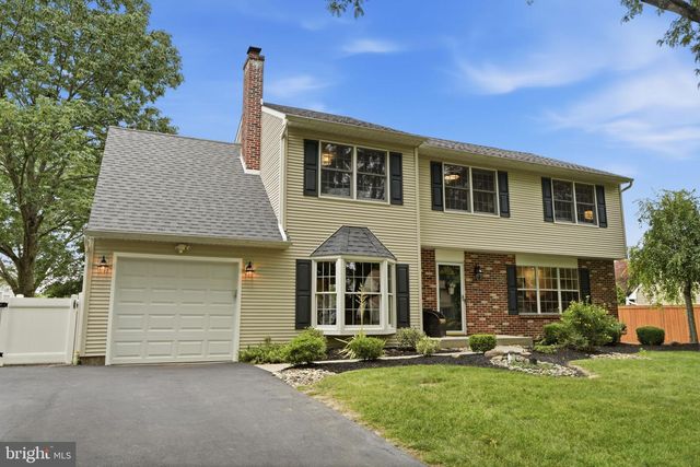 1461 WOODVIEW RD, Yardley, PA 19067