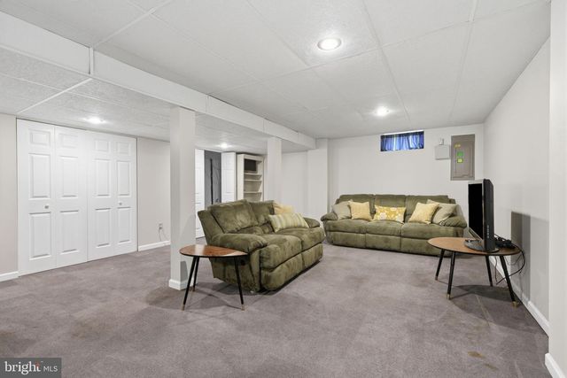 1461 WOODVIEW RD, Yardley, PA 19067