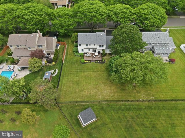 1461 WOODVIEW RD, Yardley, PA 19067
