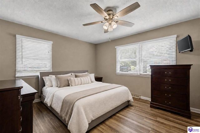 304 Estate Drive, Elizabethtown, KY 42701