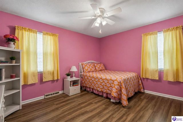 304 Estate Drive, Elizabethtown, KY 42701