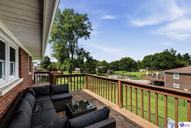 304 Estate Drive, Elizabethtown, KY 42701