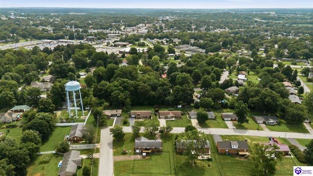 304 Estate Drive, Elizabethtown, KY 42701