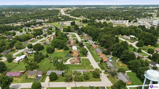 304 Estate Drive, Elizabethtown, KY 42701