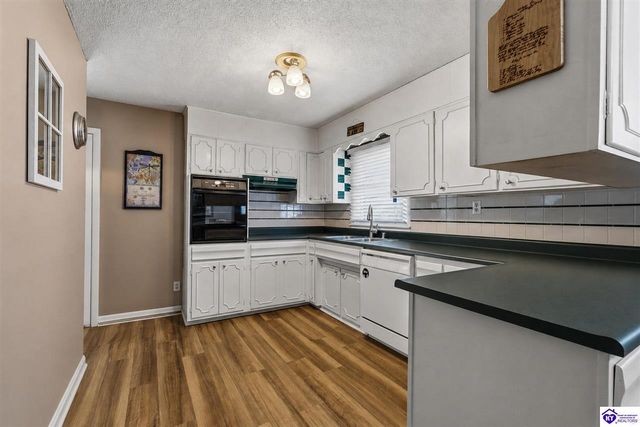 304 Estate Drive, Elizabethtown, KY 42701