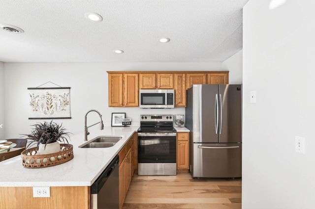 4158 228th Avenue NW, Saint Francis, MN 55070