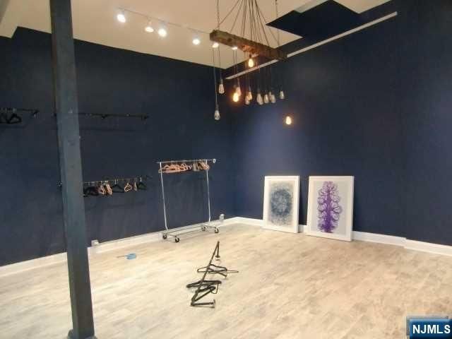 11 E Palisade Avenue, Englewood, NJ 07631