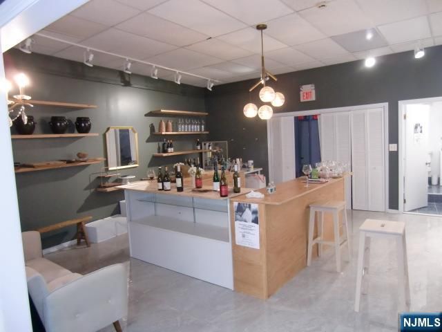 11 E Palisade Avenue, Englewood, NJ 07631