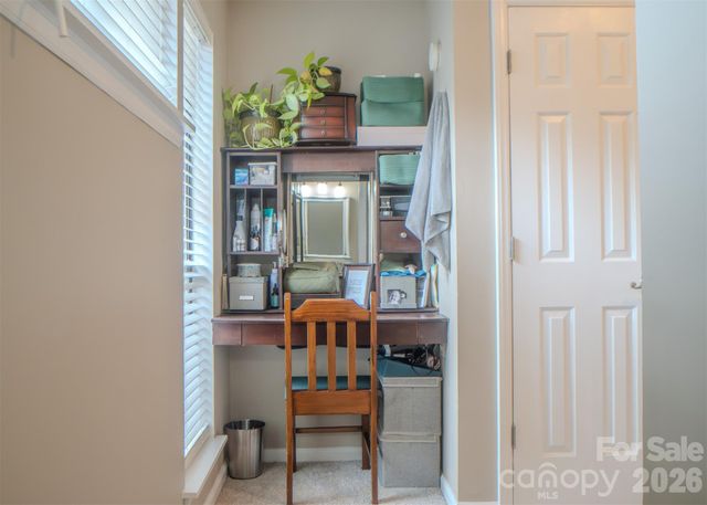 7928 Charter Oak Lane, Charlotte, NC 28226