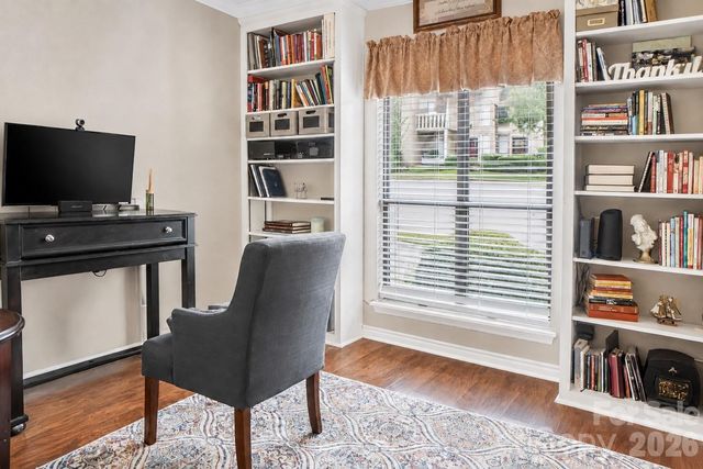7928 Charter Oak Lane, Charlotte, NC 28226