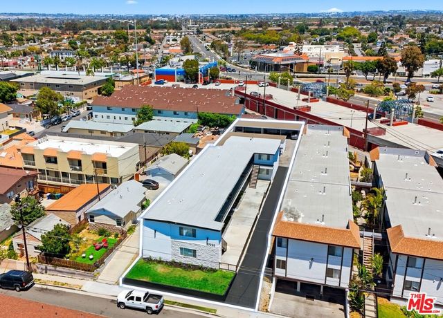 17220 Grevillea Avenue, Lawndale, CA 90260