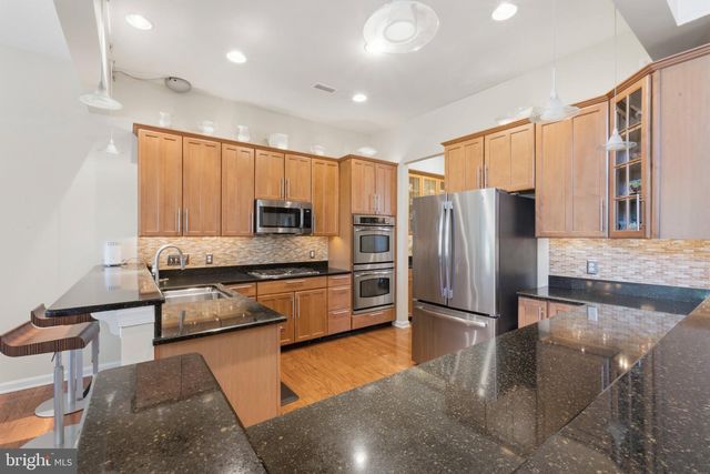 239 GOLDENROD DR, Upper Gwynedd, PA 19446