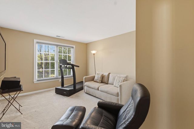 239 GOLDENROD DR, Upper Gwynedd, PA 19446