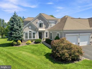 239 GOLDENROD DR, Upper Gwynedd, PA 19446
