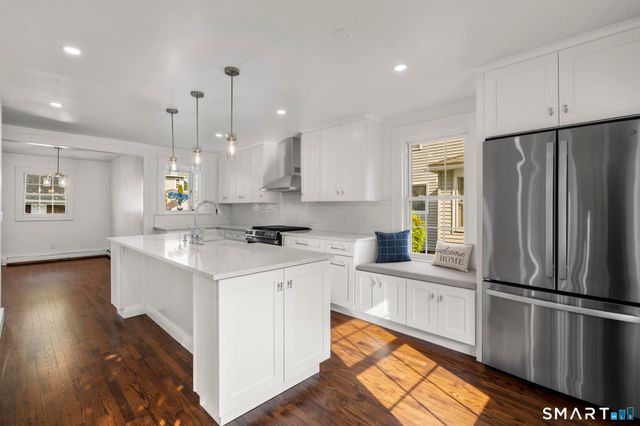 33 Rivercliff Drive, Milford, CT 06460