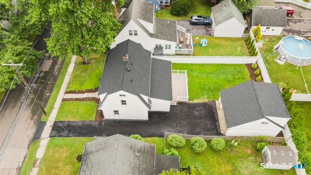 33 Rivercliff Drive, Milford, CT 06460
