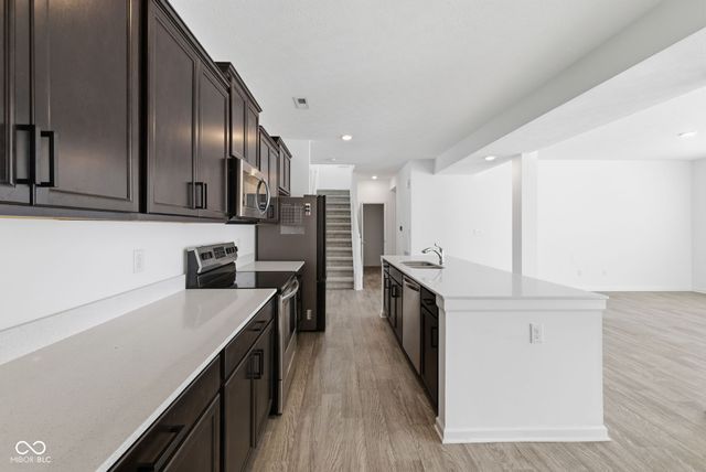 6507 W Whispering Way, Greenfield, IN 46140