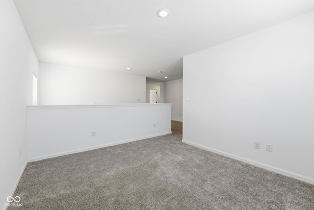 6507 W Whispering Way, Greenfield, IN 46140