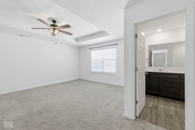 6507 W Whispering Way, Greenfield, IN 46140