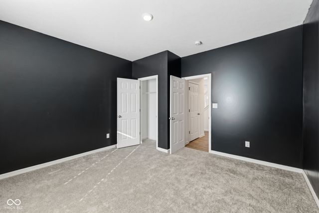 6507 W Whispering Way, Greenfield, IN 46140