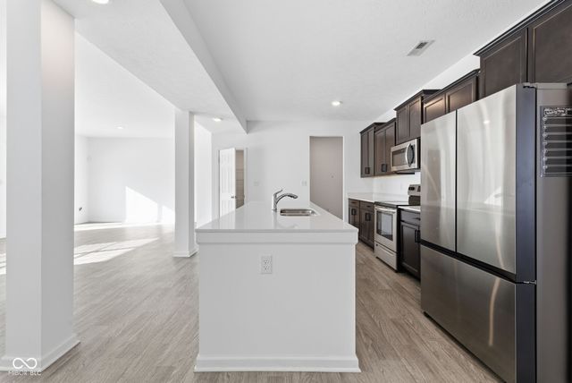 6507 W Whispering Way, Greenfield, IN 46140