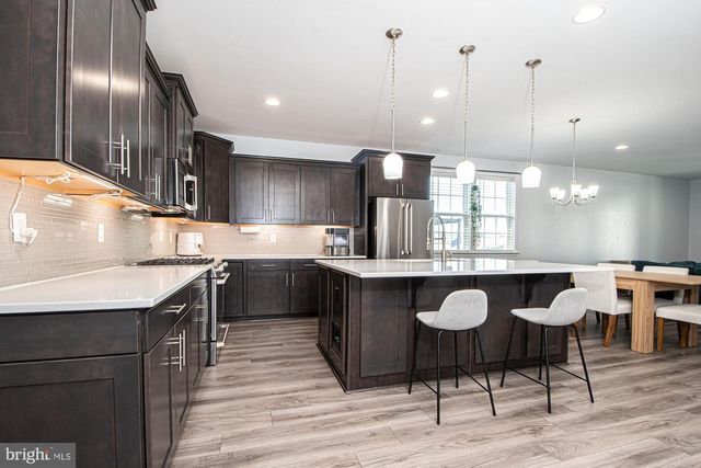 147 WESTCHESTER DR, Stephens City, VA 22655