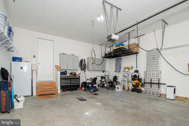 147 WESTCHESTER DR, Stephens City, VA 22655